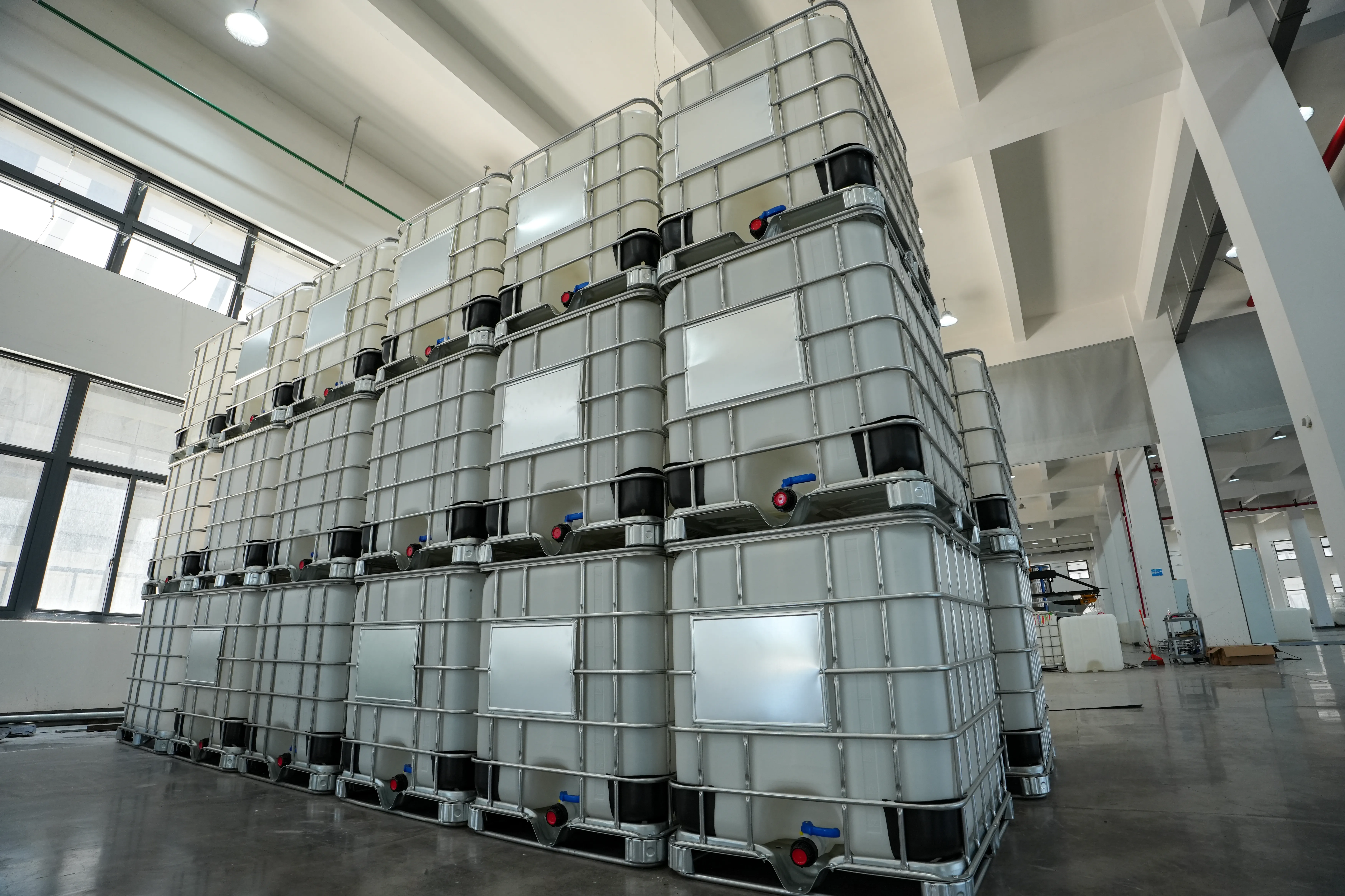 IBC TANK-1.webp